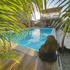 villa-carina-apartments.comcaribbean.com/